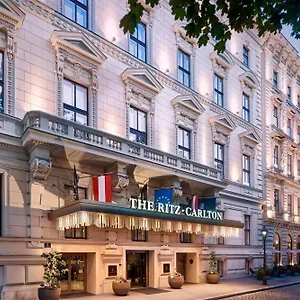 5* Отель The Ritz-carlton,